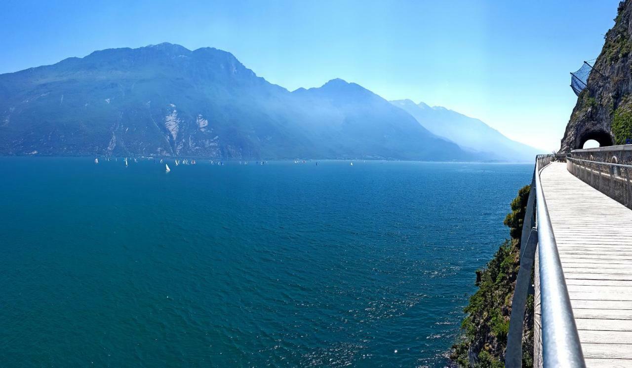 Casa Nonno Sergio Lake View By Gardadomusmea Tremosine Kültér fotó